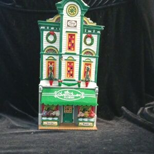 Department 56 Festive Florist Shop - Green and White